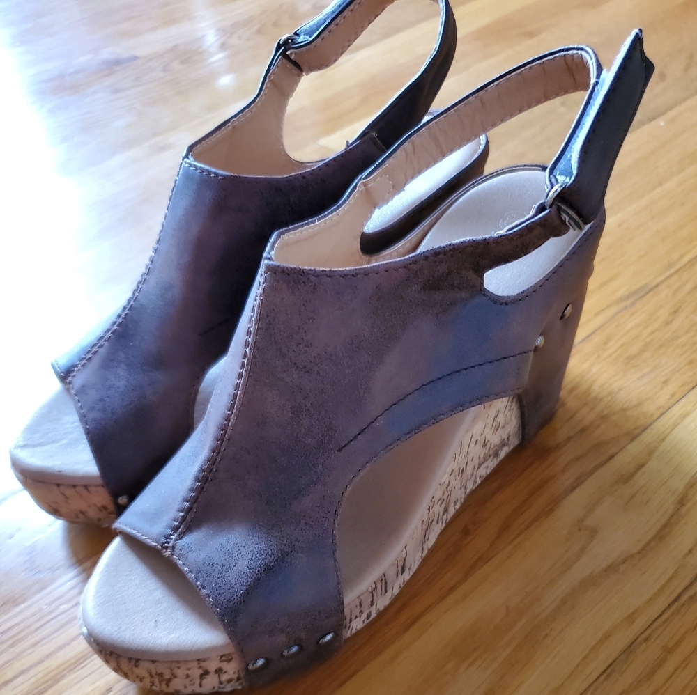 Fashion brown and cork wedge heel sandals